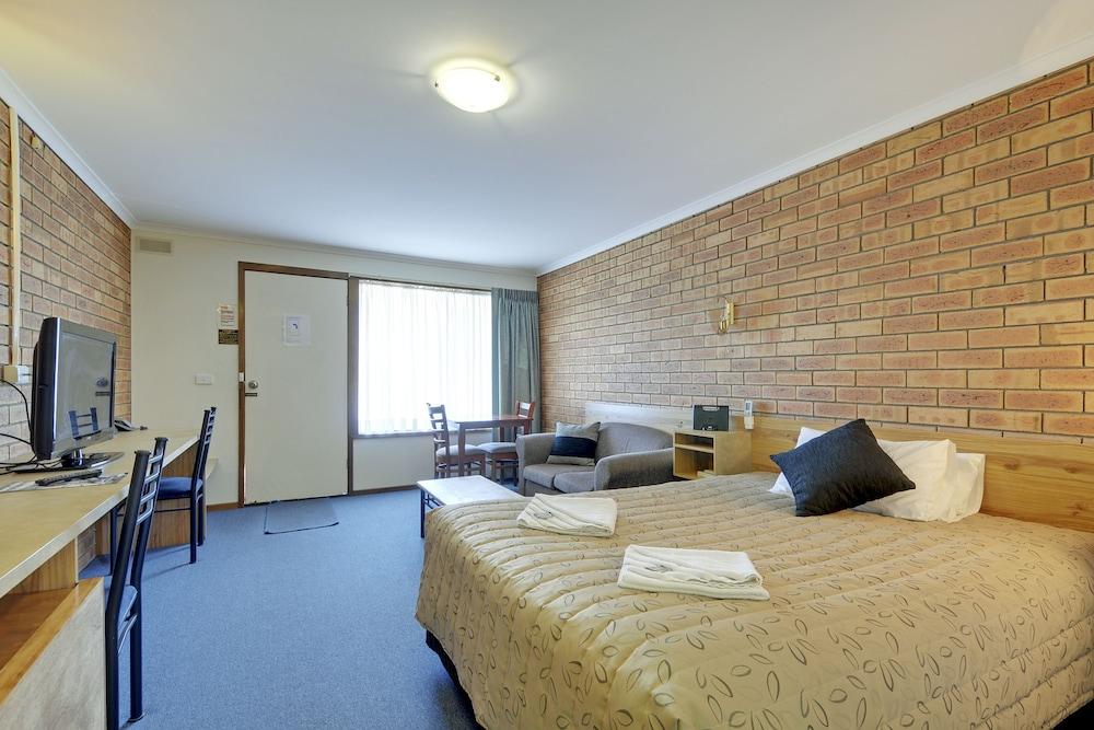 Tree Rose Motel Morwell Exterior photo
